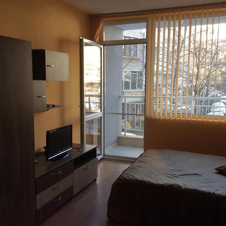 Marina Studio Burgas City Eksteriør billede