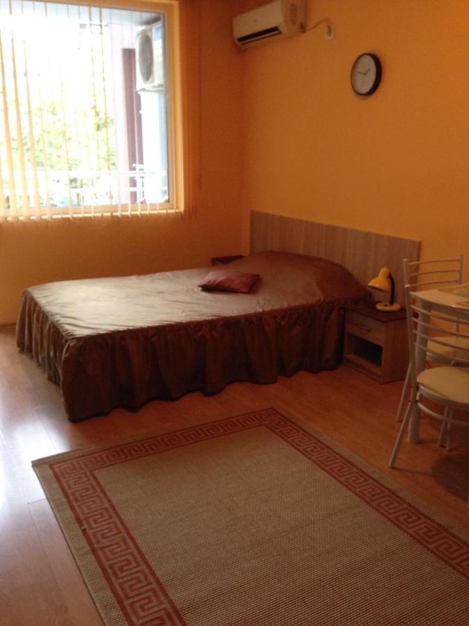 Marina Studio Burgas City Eksteriør billede
